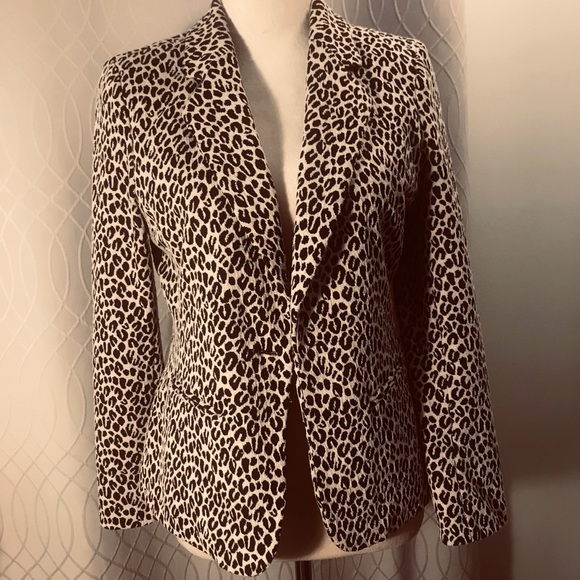 ELEMENTZ LEOPARD PRINT BLAZER SIZE PM Reasonable OFFER Accepted - Picture 1 of 5